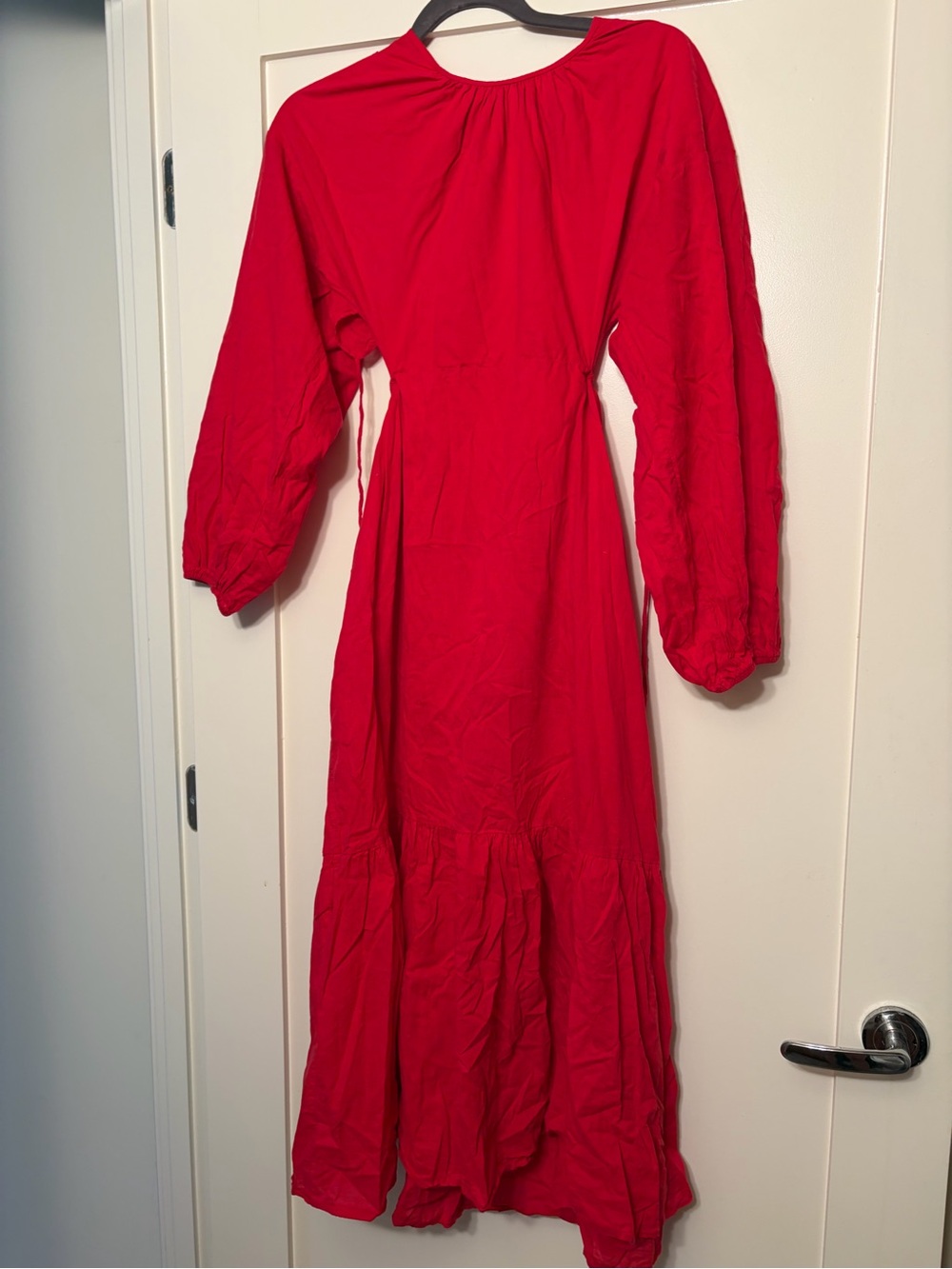 Backless Red Long Sleeve Maxi Dress